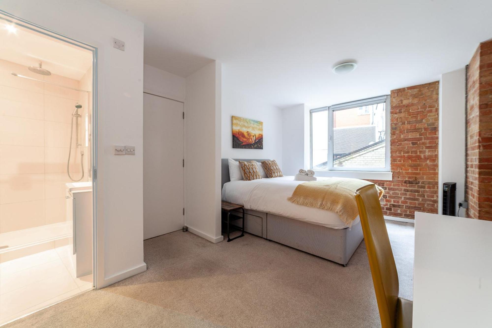 Elegance & Chic Design - 2-Bedroom Haven 런던 외부 사진